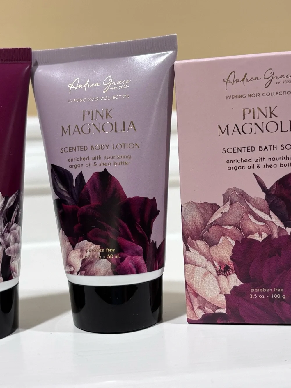 New Pink Magnolia Scented Body Wash & Lotion Set - Pink